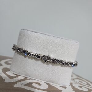 Silver Seahorse Stretch Bracelet